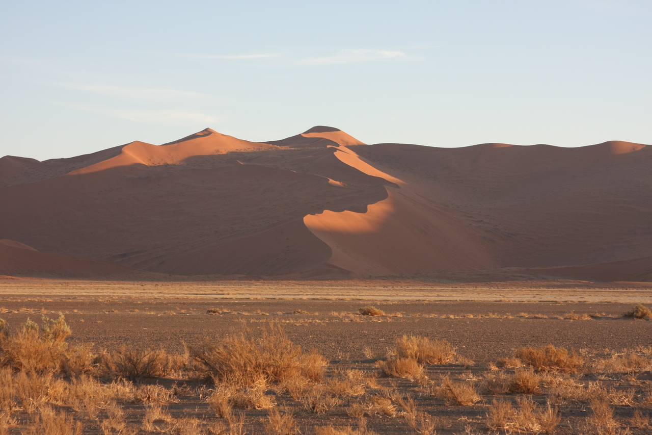 [14669] 2016_06_25_02_08_32_Africa_Canon_EOS_40D_IMG__00025.jpg