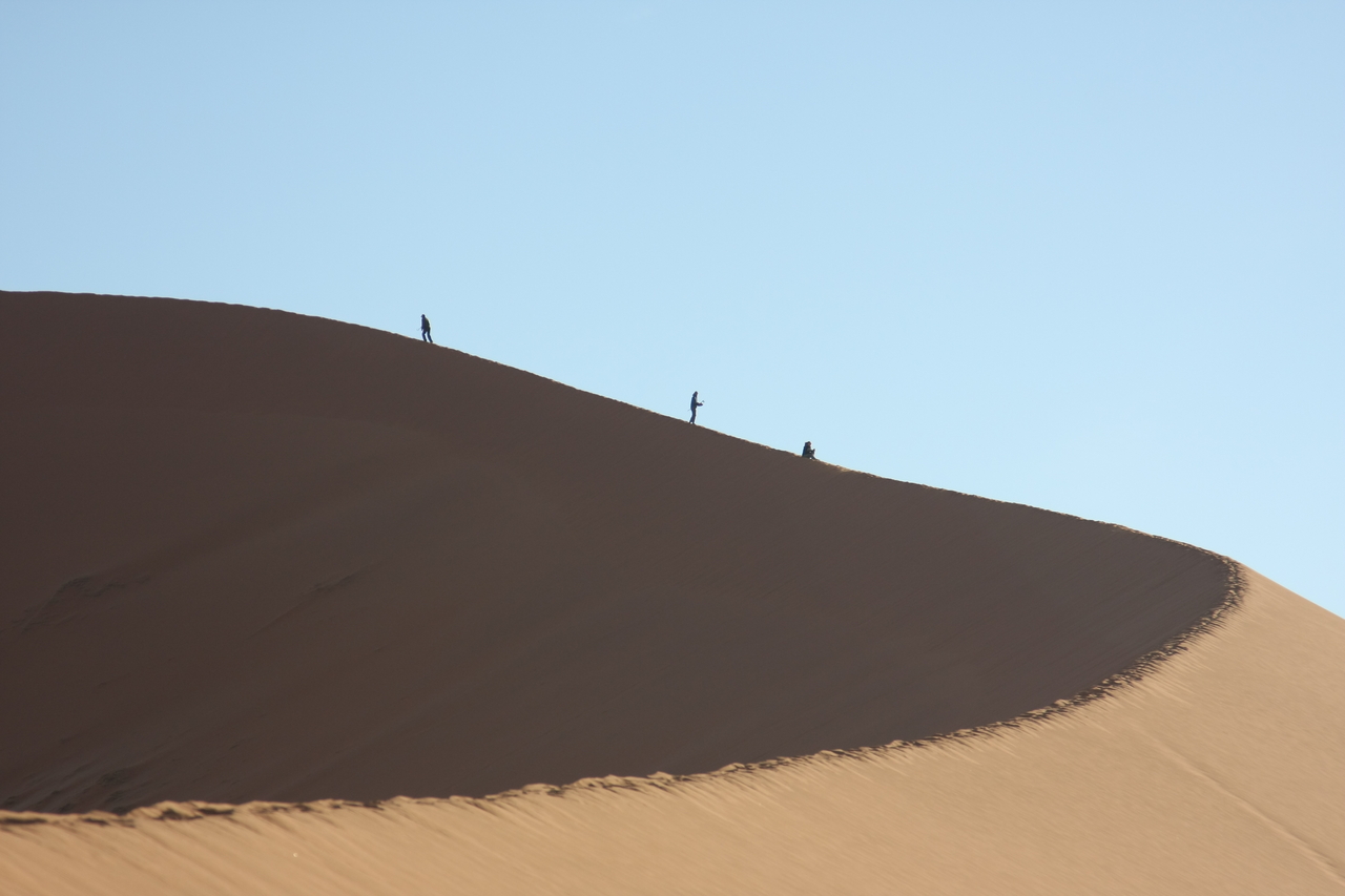 [14966] 2016_06_25_03_11_55_Africa_Canon_EOS_40D_IMG__02281.jpg