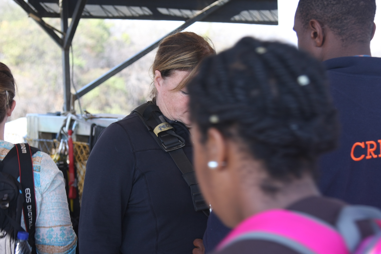 [30709] 2016_07_03_04_35_24_Africa_Canon_EOS_40D_IMG__05331.jpg