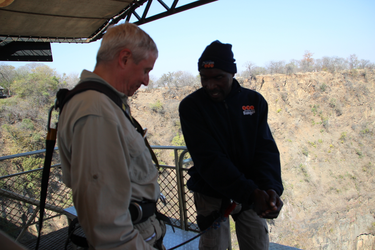 [32140] 2016_07_03_11_10_55_Africa_Canon_EOS_600D_IMG_4095_00085.jpg