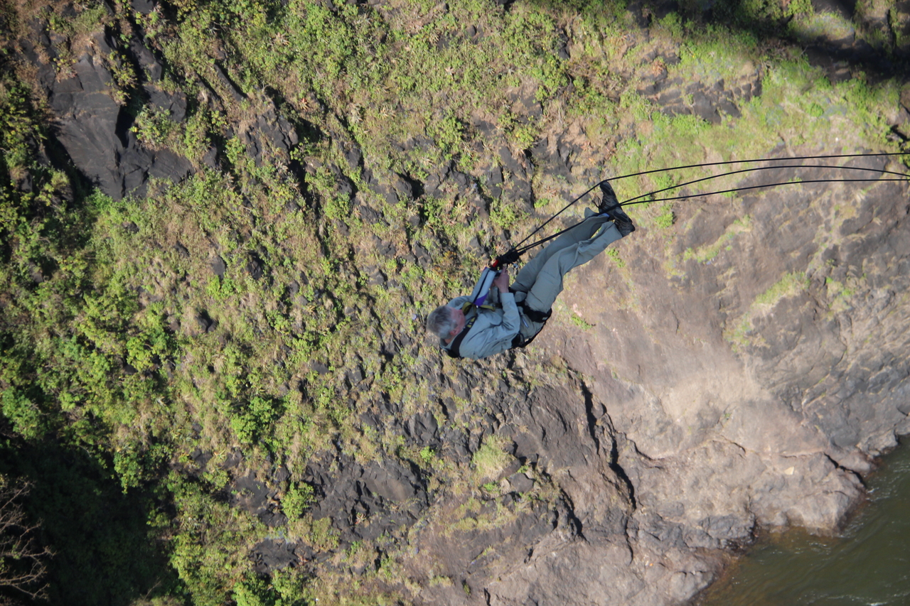 [32167] 2016_07_03_11_12_19_Africa_Canon_EOS_600D_IMG_4109_00016.jpg