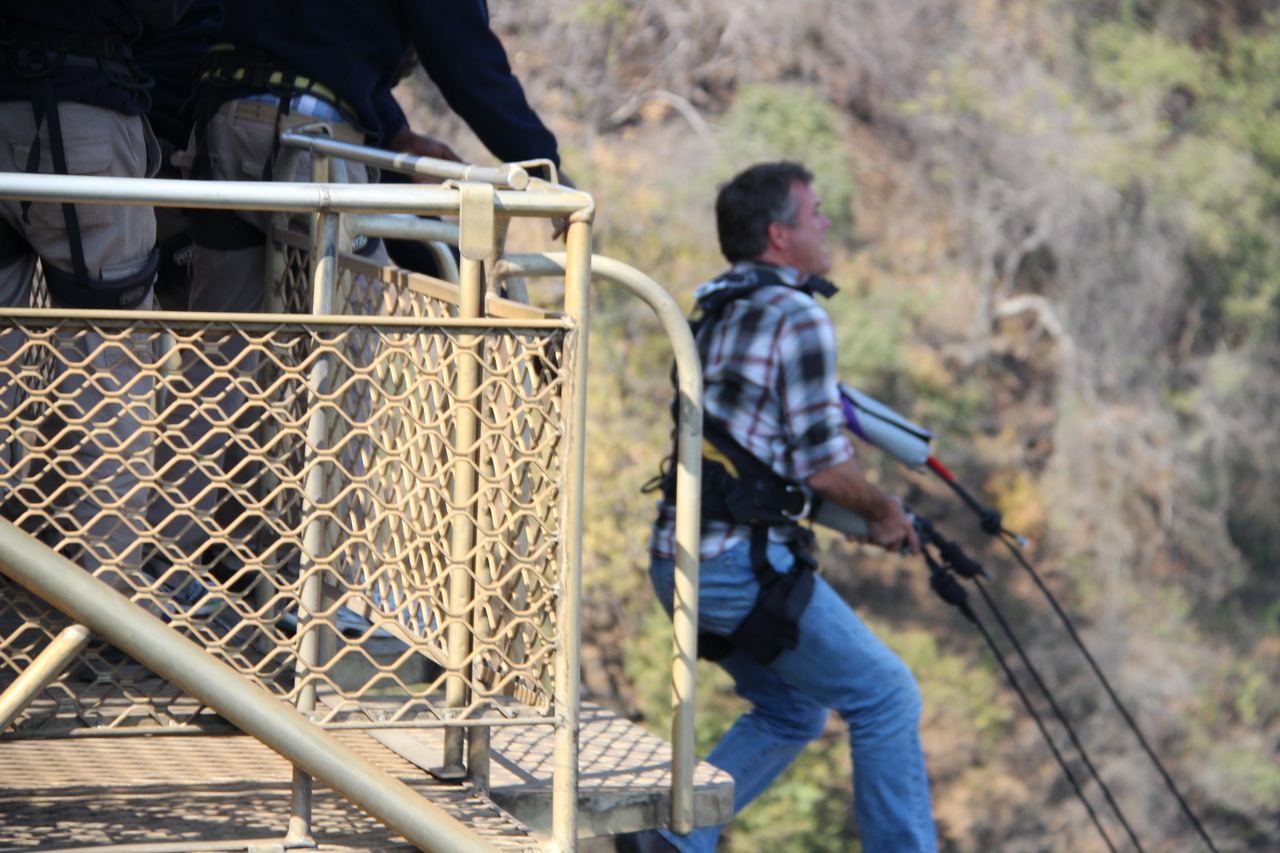 [32249] 2016_07_03_11_28_28_Africa_Canon_EOS_600D_IMG_4142_00132.jpg