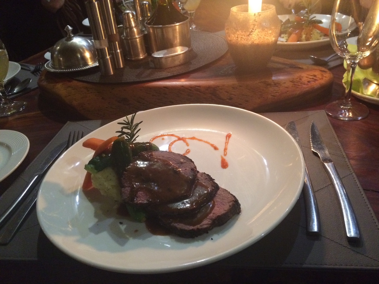 [331] 2016_06_21_15_23_29_Africa_iPhone_5s_IMG_8030_00114.jpg