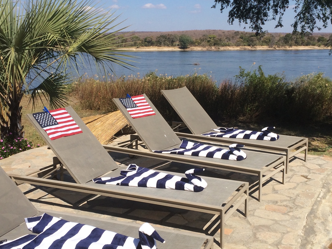 [33068] 2016_07_04_07_44_28_Africa_iPhone_5s_IMG__00903.jpg