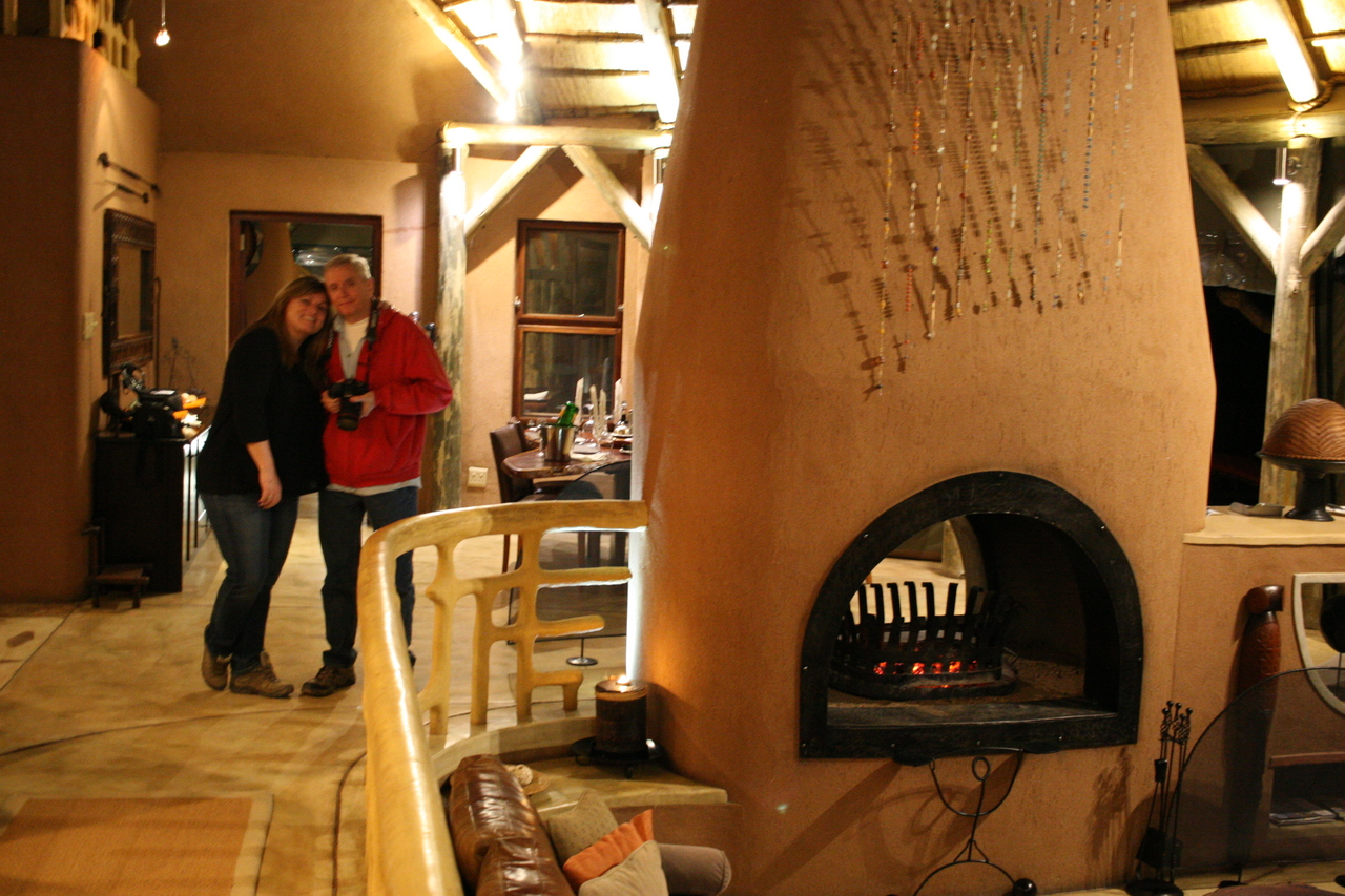 [319] 2016_06_21_14_38_37_Africa_Canon_EOS_30D_IMG_1738_00006.jpg