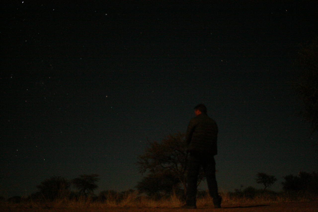 [3718] 2016_06_22_17_34_32_Africa_Canon_EOS_30D_IMG_1817_00082.jpg