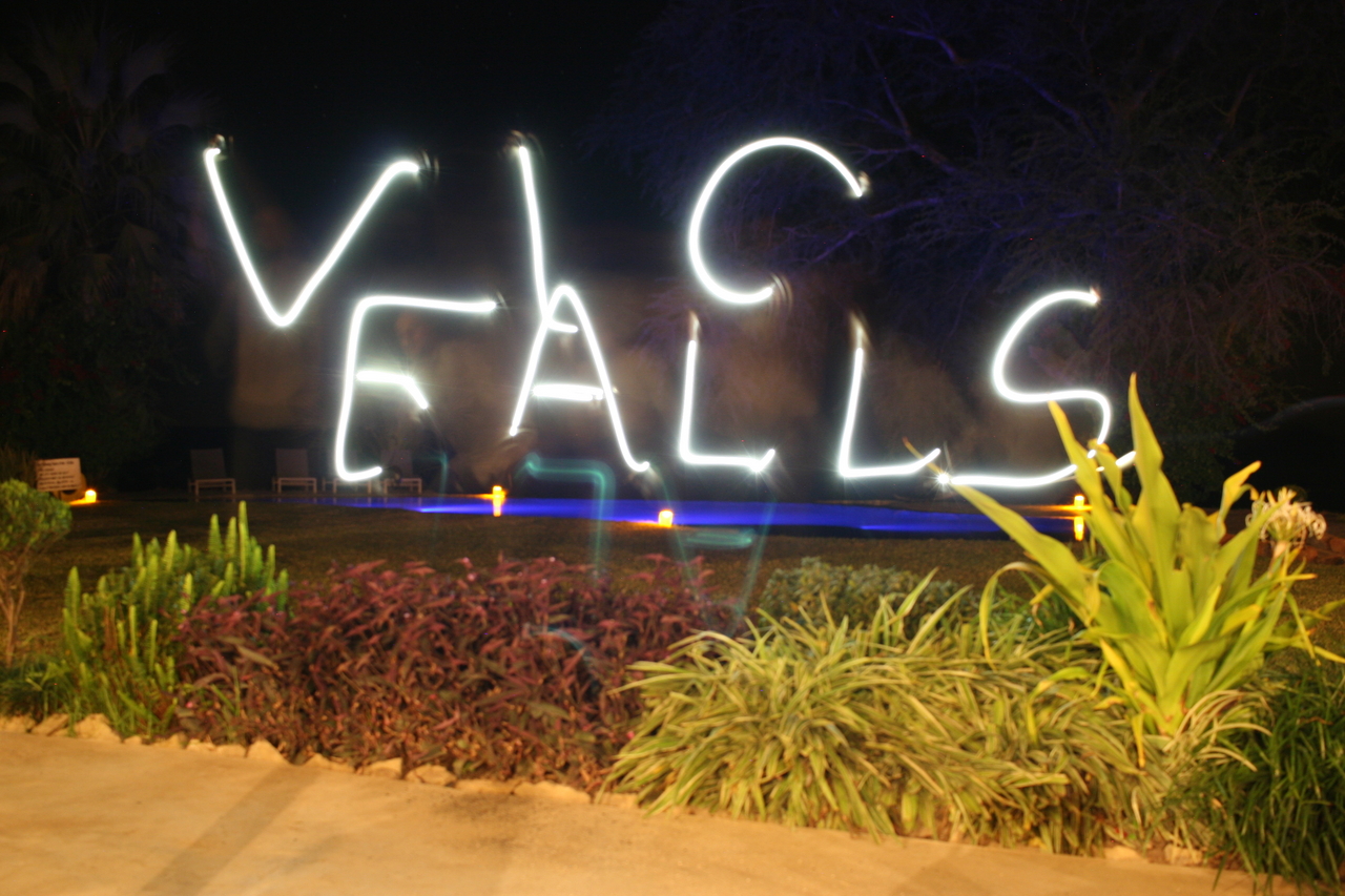 [32567] 2016_07_03_15_03_36_Africa_Canon_EOS_30D_IMG_2005_00447.jpg