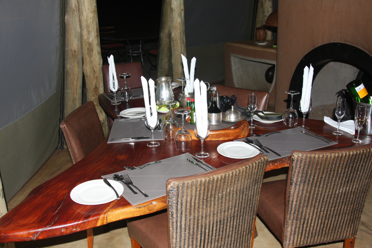 [283] 2016_06_21_14_29_23_Africa_Canon_EOS_40D_IMG__00008.jpg