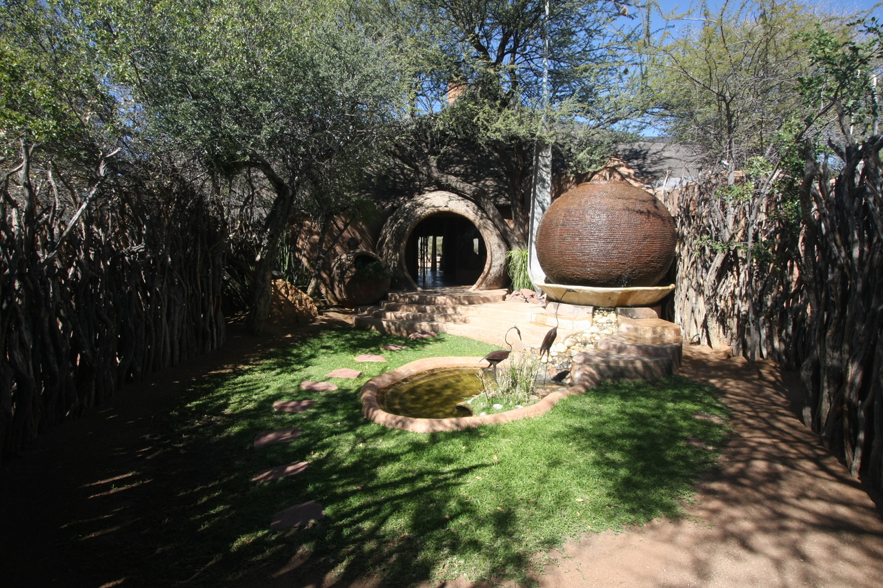 [2243] 2016_06_22_07_33_55_Africa_Canon_EOS_40D_IMG__00503.jpg