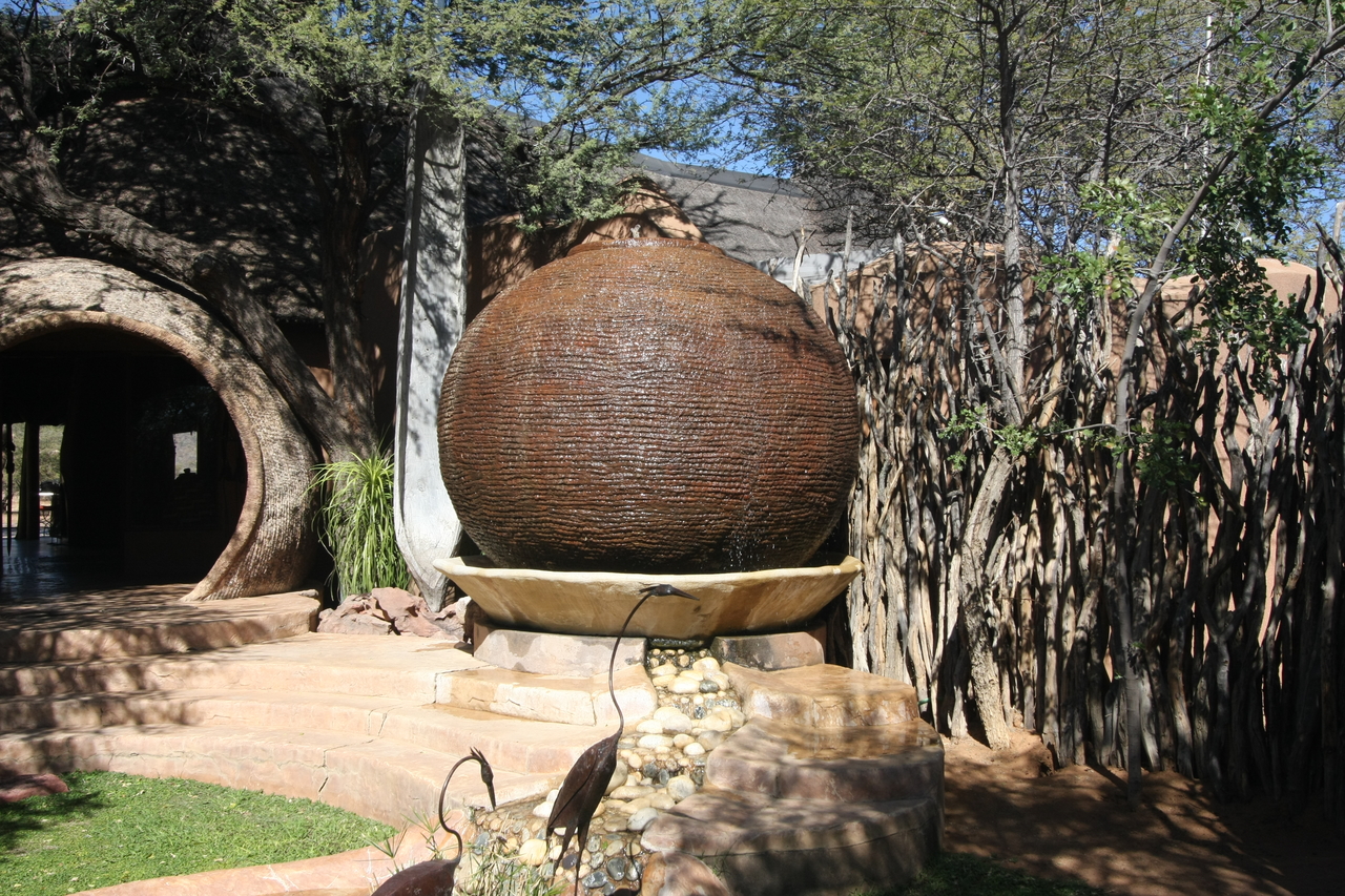 [2249] 2016_06_22_07_34_16_Africa_Canon_EOS_40D_IMG__00505.jpg