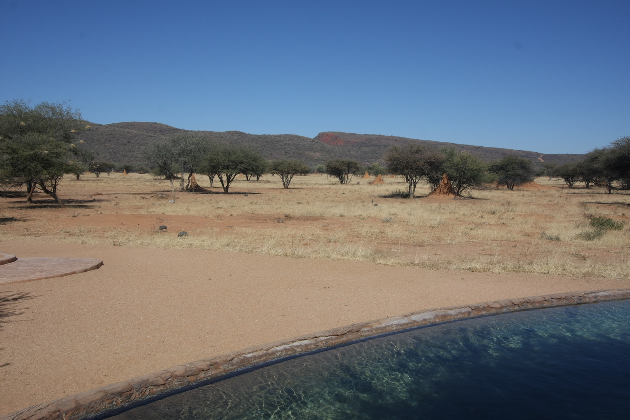 [2268] 2016_06_22_07_35_57_Africa_Canon_EOS_40D_IMG__00530.jpg