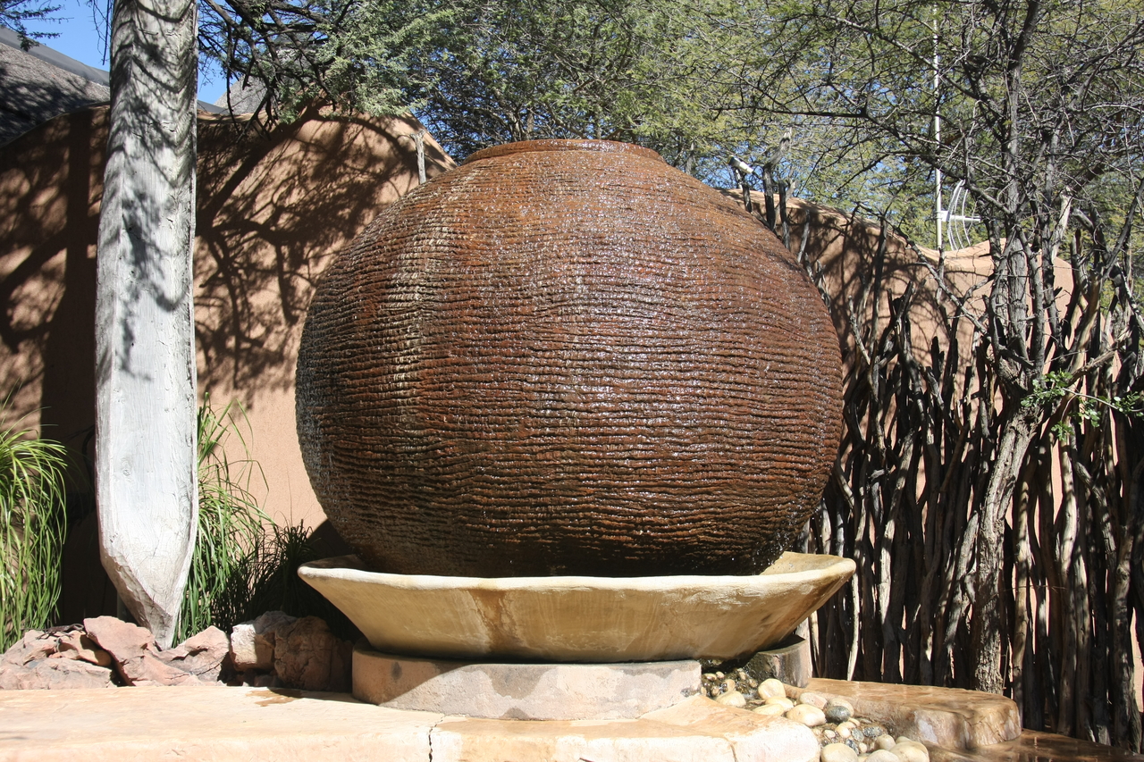 [2313] 2016_06_22_07_42_52_Africa_Canon_EOS_40D_IMG__07991.jpg