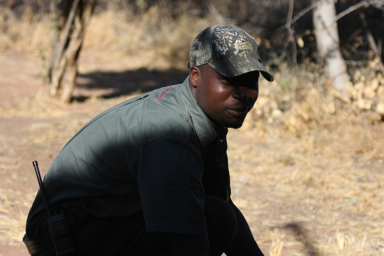 [5509] 2016_06_23_10_14_33_Africa_Canon_EOS_40D_IMG__00168.jpg