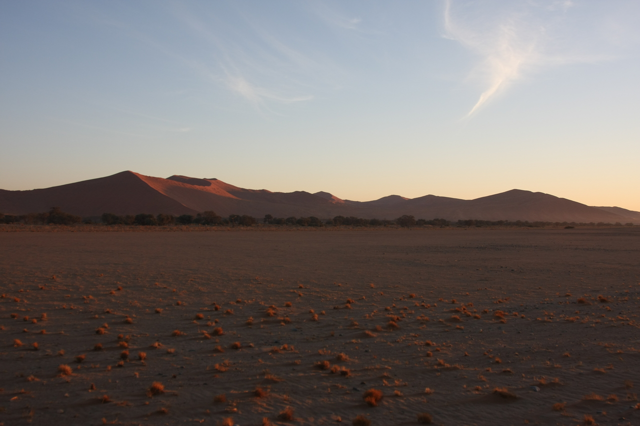 [14637] 2016_06_25_01_52_01_Africa_Canon_EOS_40D_IMG__00223.jpg