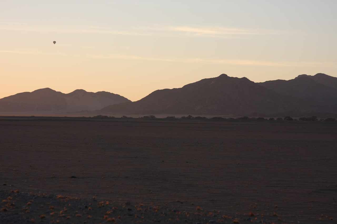 [14646] 2016_06_25_01_52_33_Africa_Canon_EOS_40D_IMG__02249.jpg