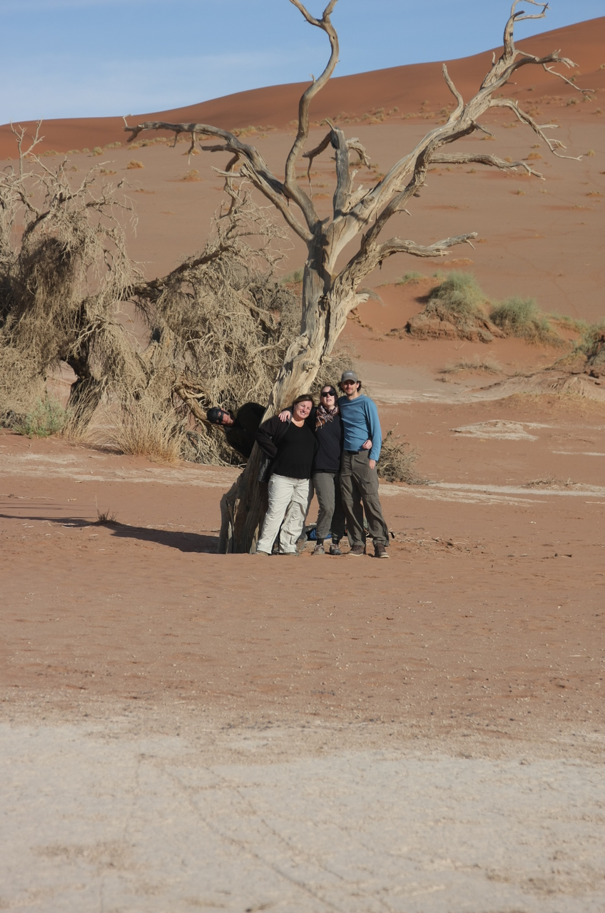 [15195] 2016_06_25_04_00_40_Africa_Canon_EOS_40D_IMG__00063.jpg