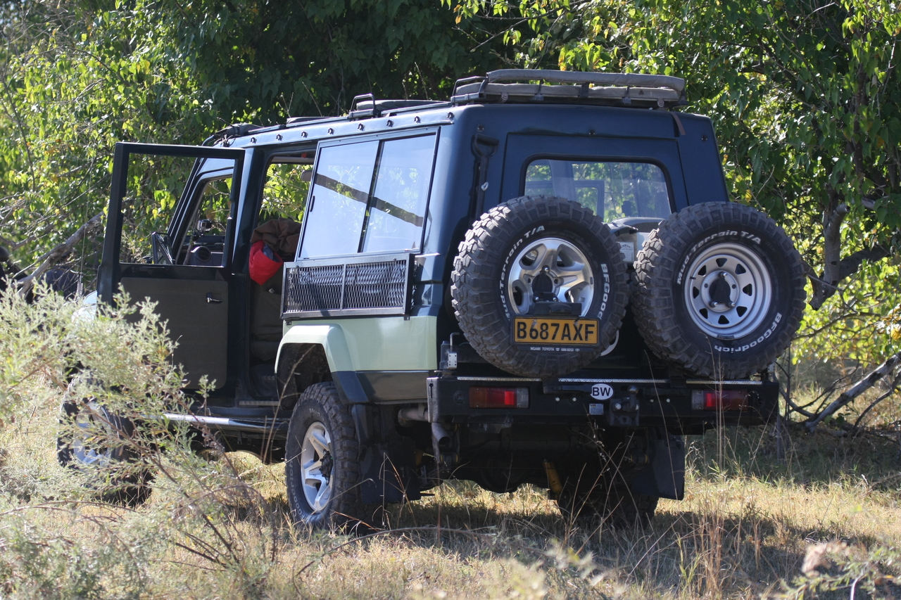 [21149] 2016_06_29_03_45_06_Africa_Canon_EOS_40D_IMG__00134.jpg