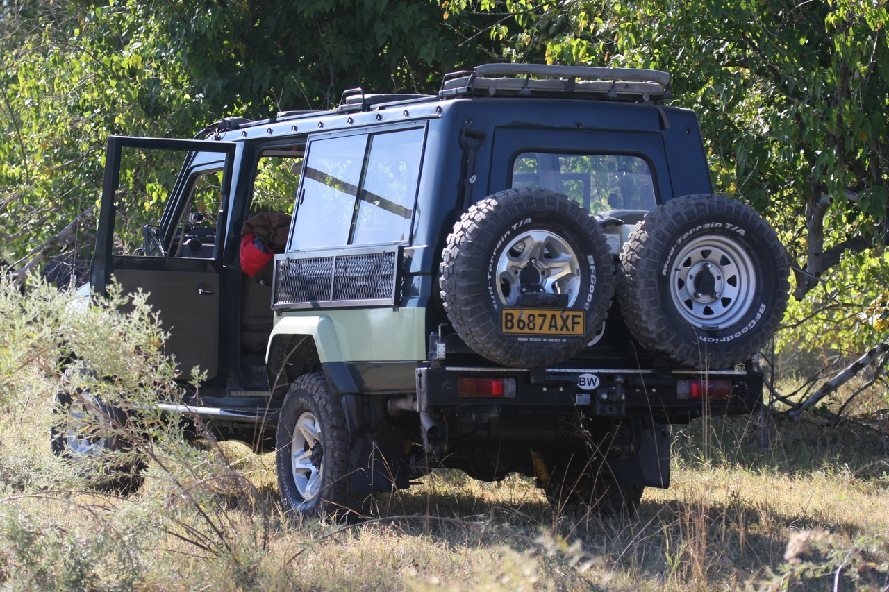 [21154] 2016_06_29_03_45_06_Africa_Canon_EOS_40D_IMG__10824.jpg