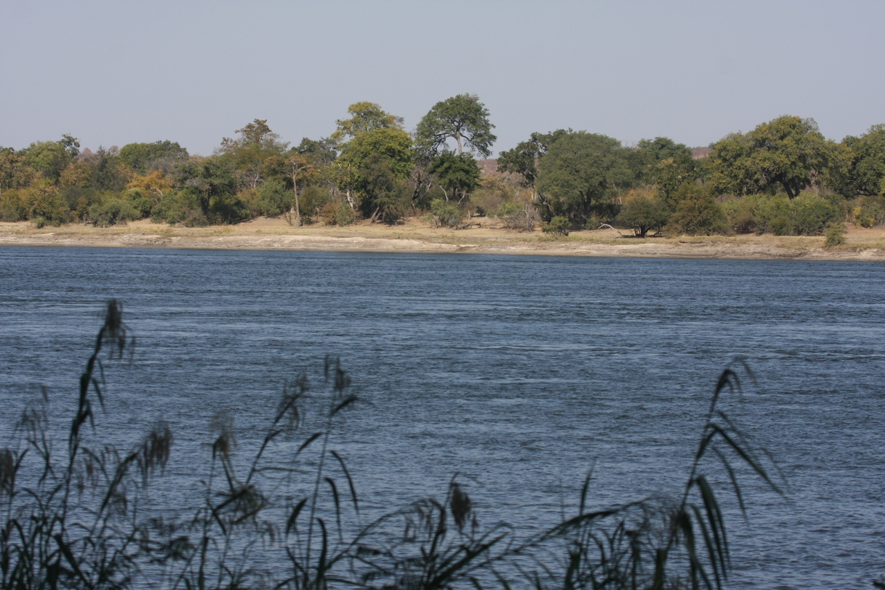 [27898] 2016_07_02_08_38_53_Africa_Canon_EOS_40D_IMG__04558.jpg