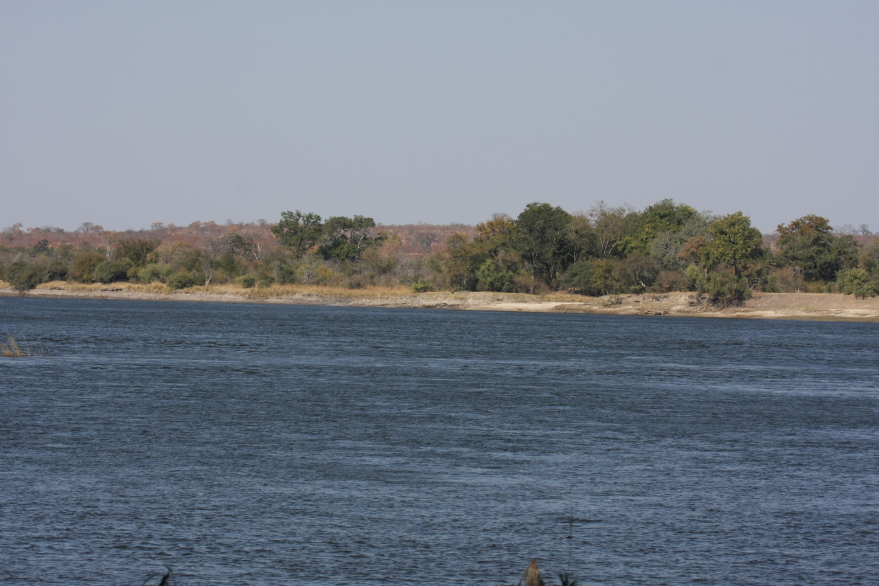 [27911] 2016_07_02_08_39_54_Africa_Canon_EOS_40D_IMG__12008.jpg