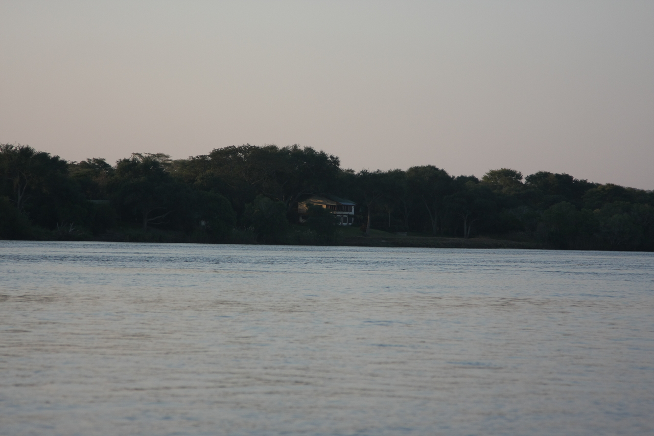 [28489] 2016_07_02_11_21_18_Africa_Canon_EOS_40D_IMG__04688.jpg