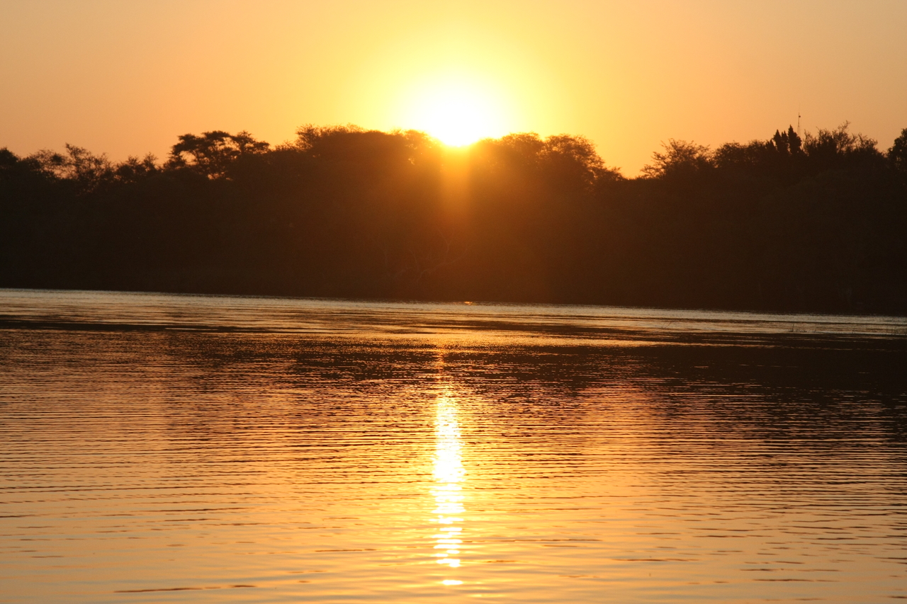 [28652] 2016_07_02_11_38_14_Africa_Canon_EOS_40D_IMG__12194.jpg