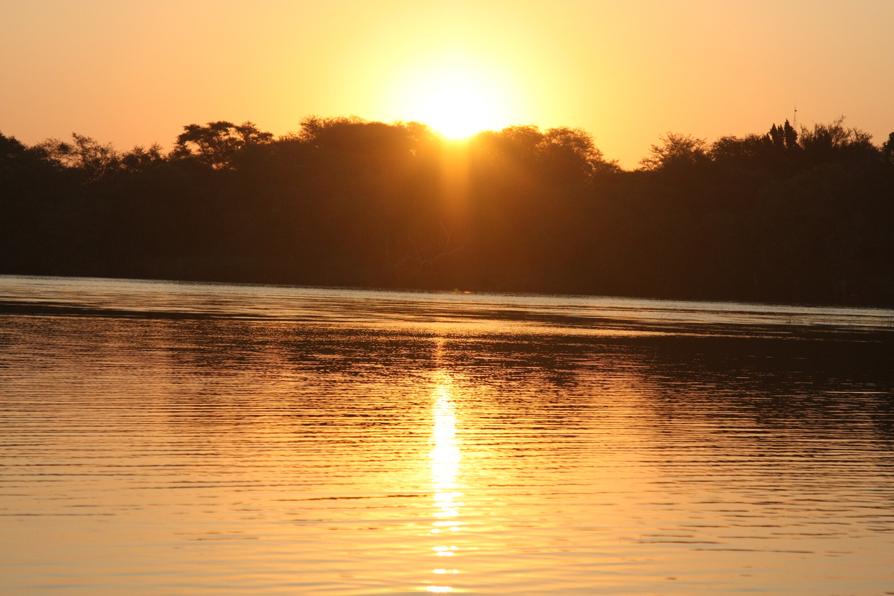 [28655] 2016_07_02_11_38_18_Africa_Canon_EOS_40D_IMG__12195.jpg