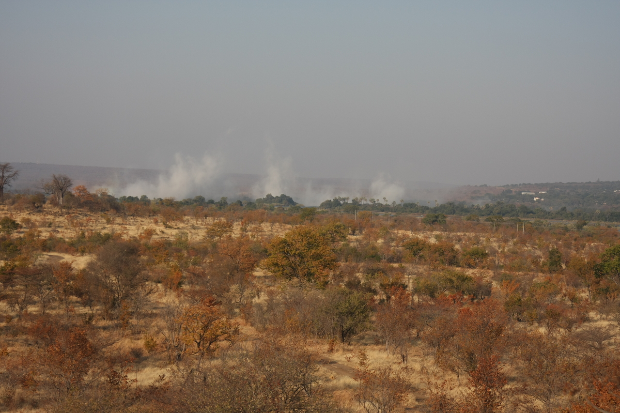 [29032] 2016_07_03_02_07_35_Africa_Canon_EOS_40D_IMG__05165.jpg