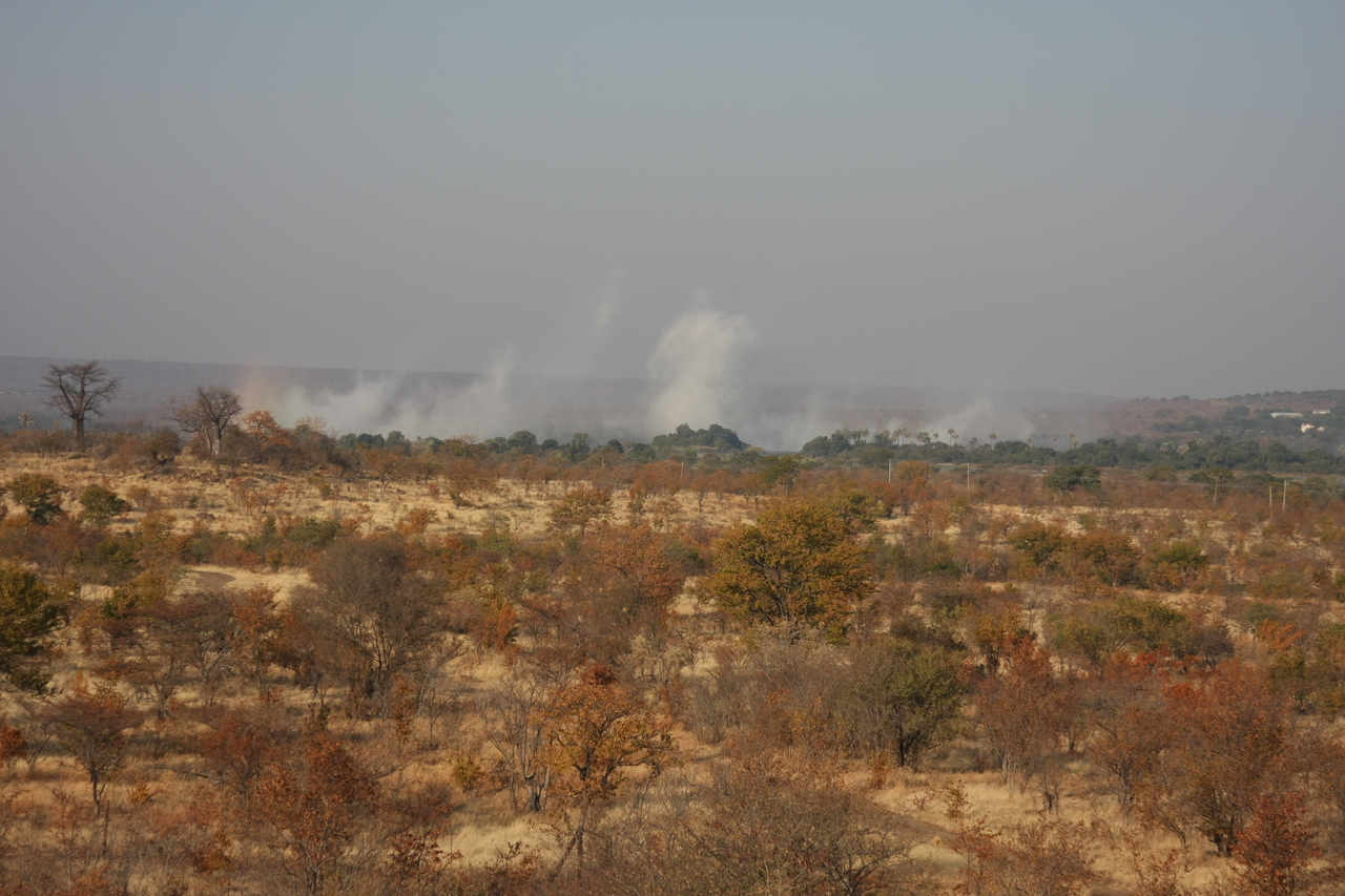 [29095] 2016_07_03_02_16_54_Africa_Canon_EOS_40D_IMG__04999.jpg