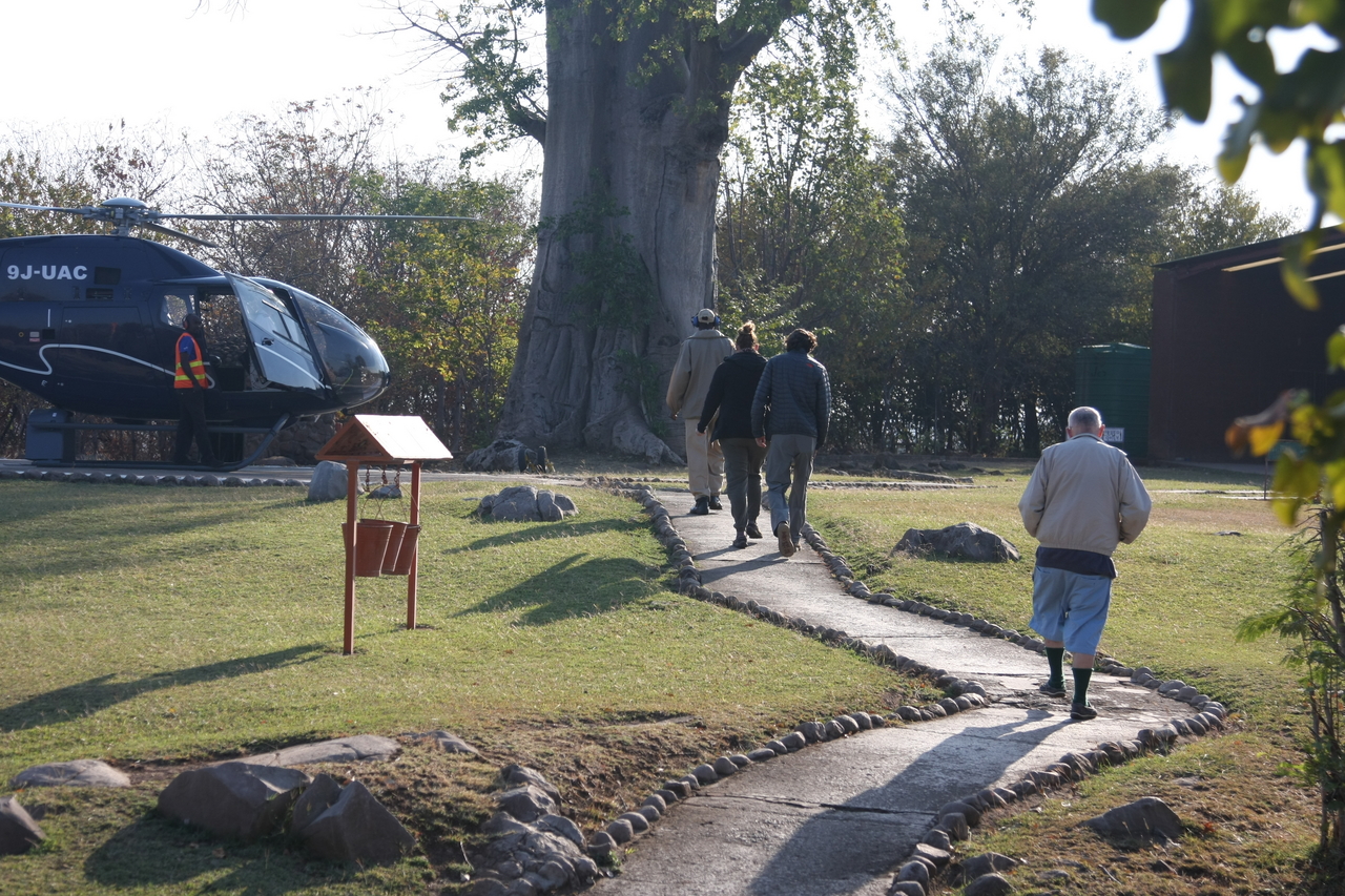 [29114] 2016_07_03_02_28_44_Africa_Canon_EOS_40D_IMG__00225.jpg