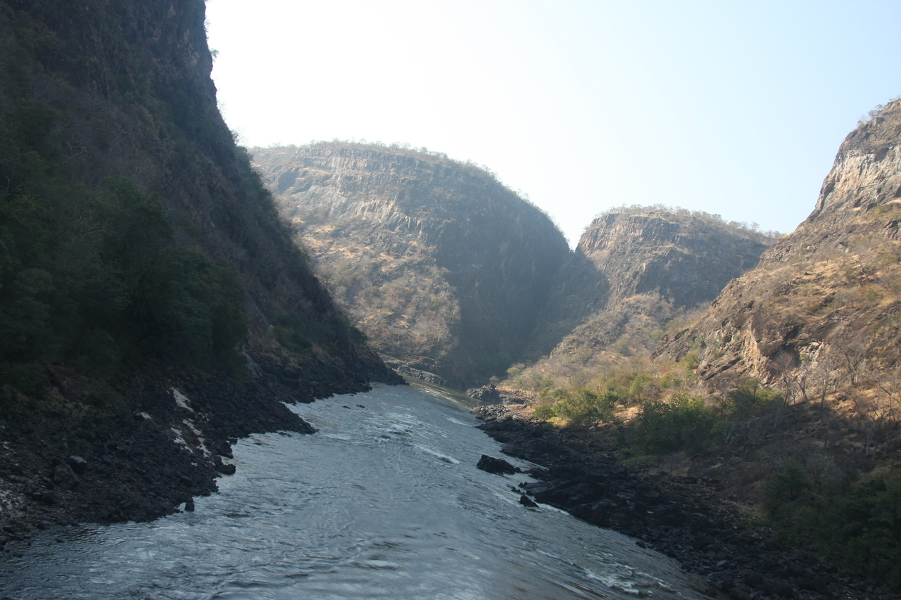 [29378] 2016_07_03_02_59_13_Africa_Canon_EOS_40D_IMG__12292.jpg