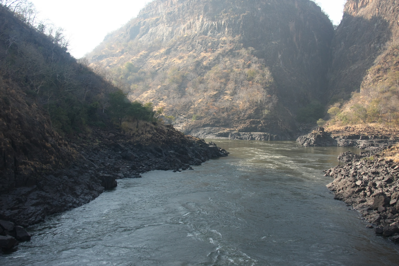 [29388] 2016_07_03_02_59_21_Africa_Canon_EOS_40D_IMG__12296.jpg