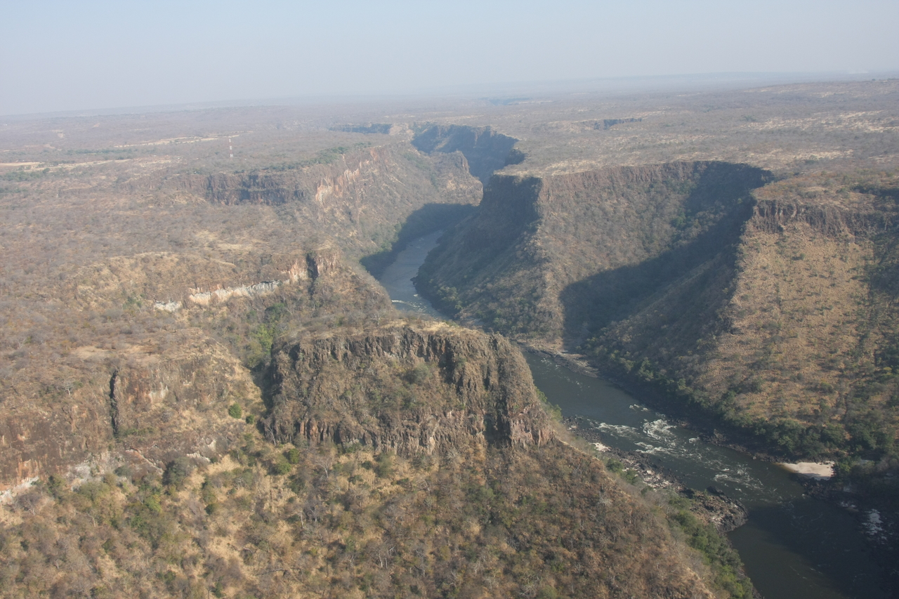 [29524] 2016_07_03_03_01_35_Africa_Canon_EOS_40D_IMG__12344.jpg