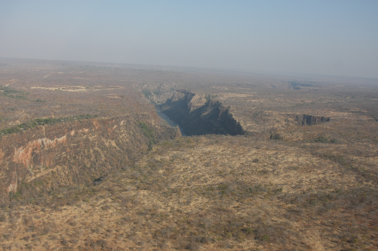 [29537] 2016_07_03_03_02_00_Africa_Canon_EOS_40D_IMG__04904.jpg