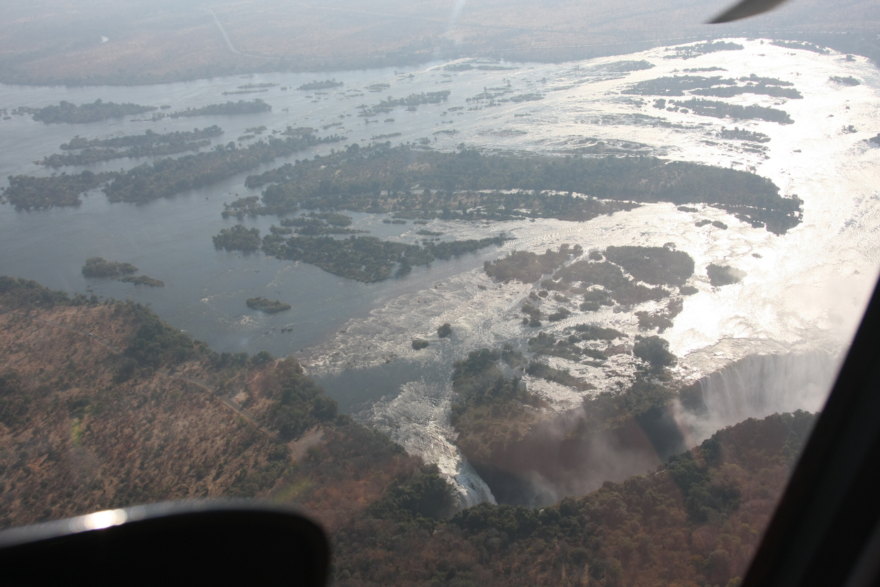 [29579] 2016_07_03_03_05_37_Africa_Canon_EOS_40D_IMG__04919.jpg