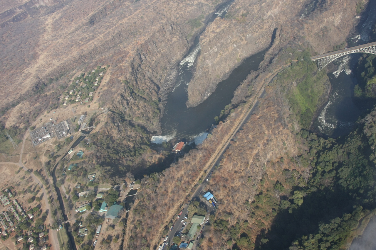 [29650] 2016_07_03_03_06_52_Africa_Canon_EOS_40D_IMG__00117.jpg