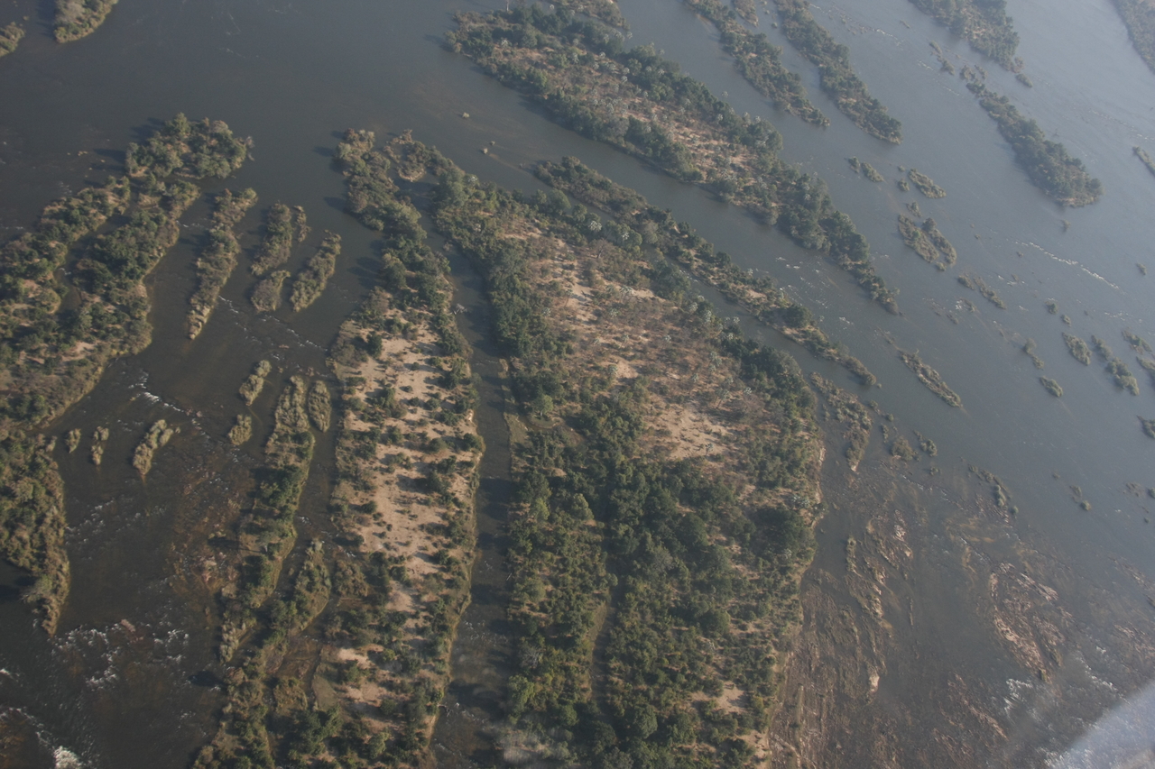 [29694] 2016_07_03_03_07_22_Africa_Canon_EOS_40D_IMG__04963.jpg