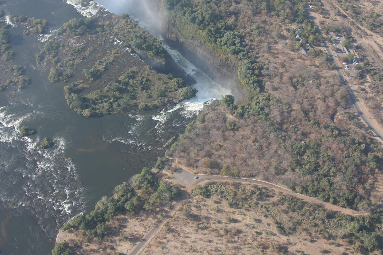 [29707] 2016_07_03_03_07_40_Africa_Canon_EOS_40D_IMG__12412.jpg