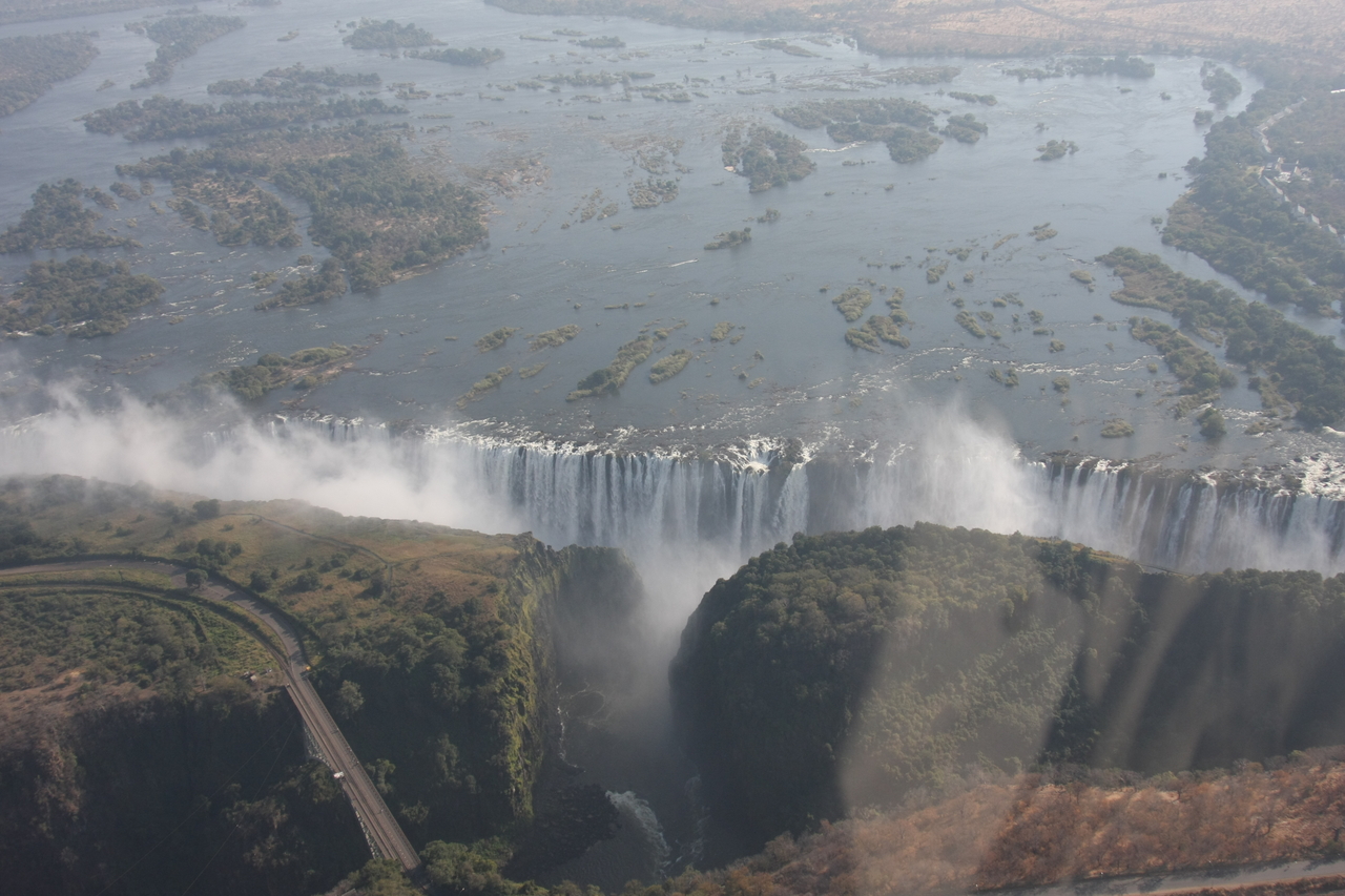 [29831] 2016_07_03_03_08_36_Africa_Canon_EOS_40D_IMG__05013.jpg