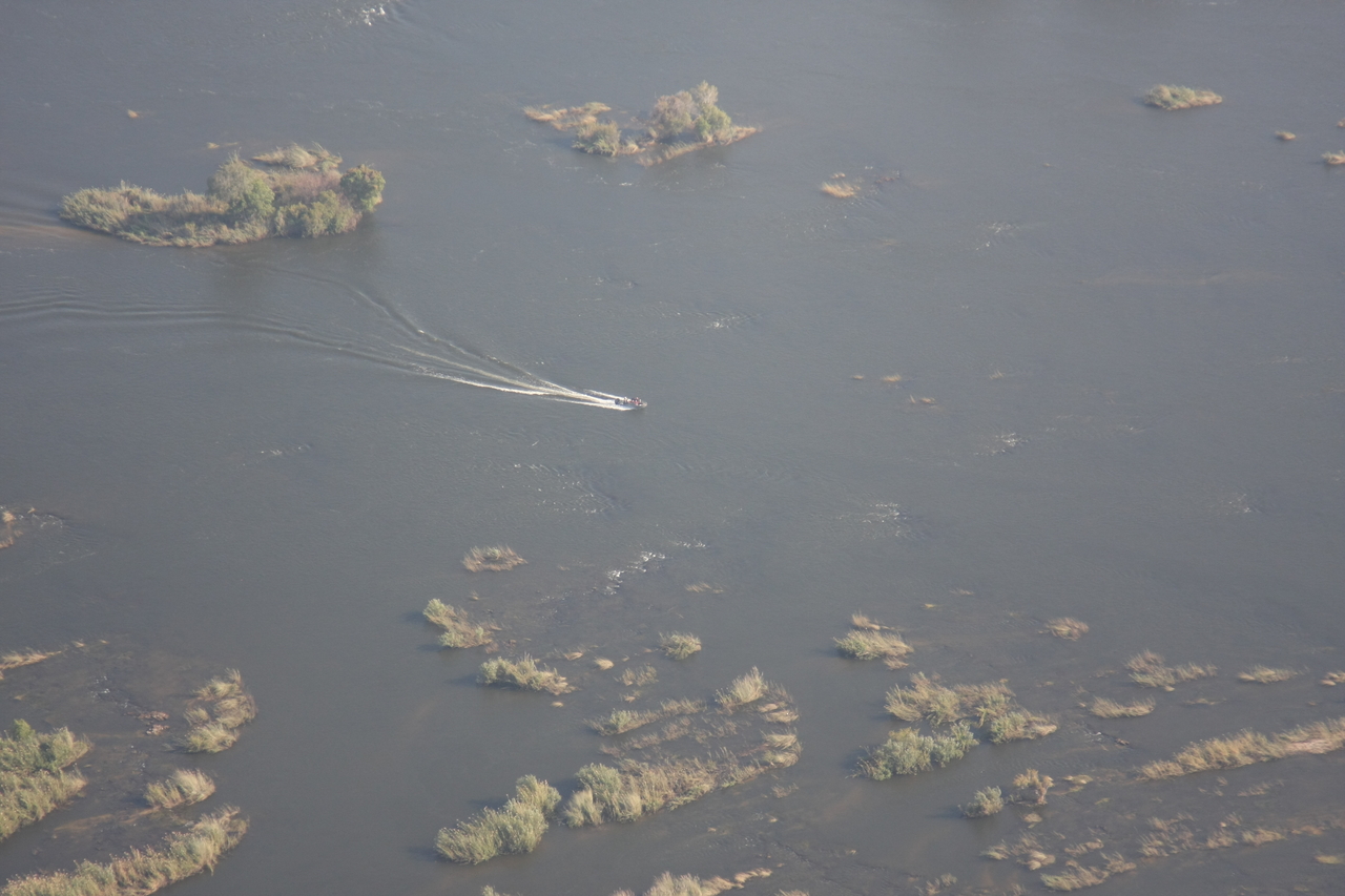 [29900] 2016_07_03_03_08_55_Africa_Canon_EOS_40D_IMG__12484.jpg