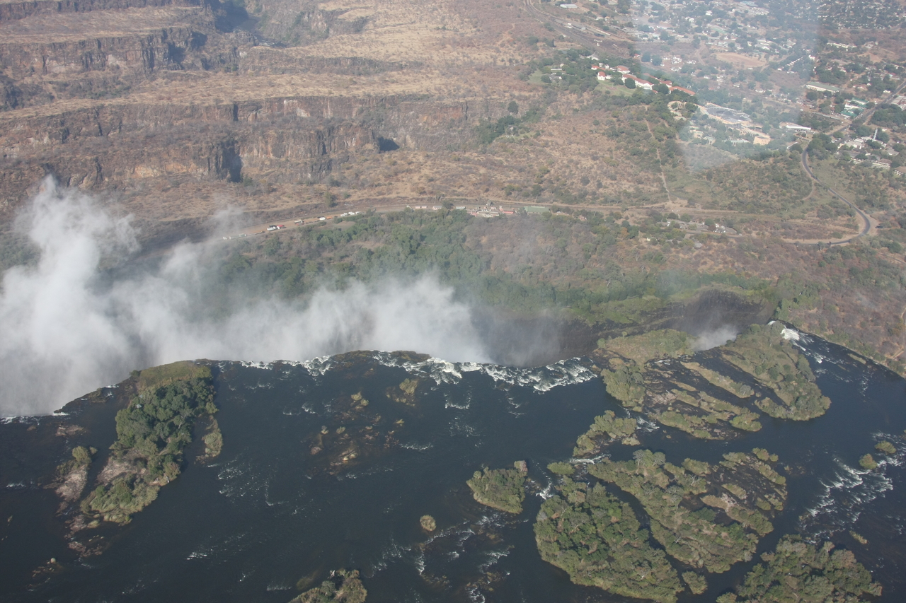 [29907] 2016_07_03_03_09_20_Africa_Canon_EOS_40D_IMG__00212.jpg