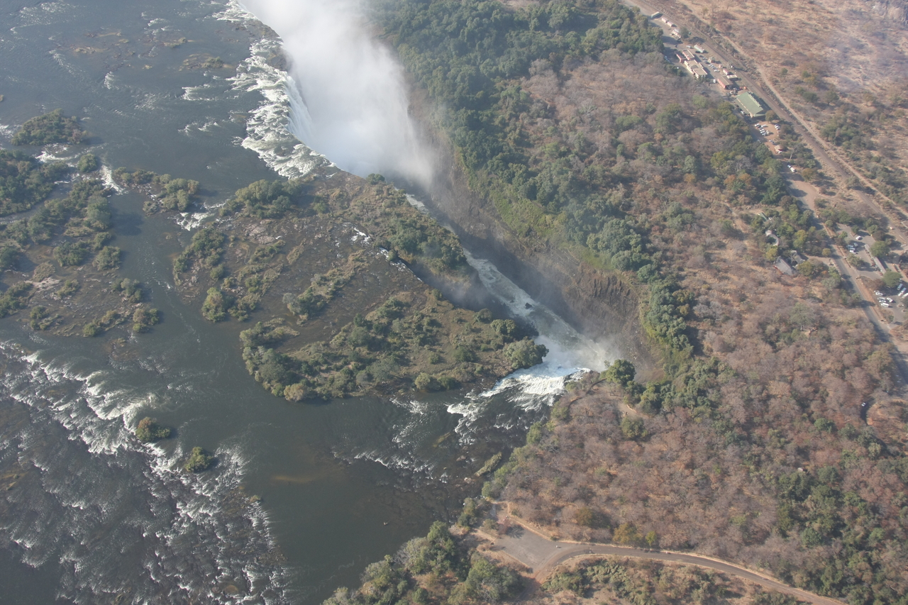 [29988] 2016_07_03_03_09_38_Africa_Canon_EOS_40D_IMG__05072.jpg