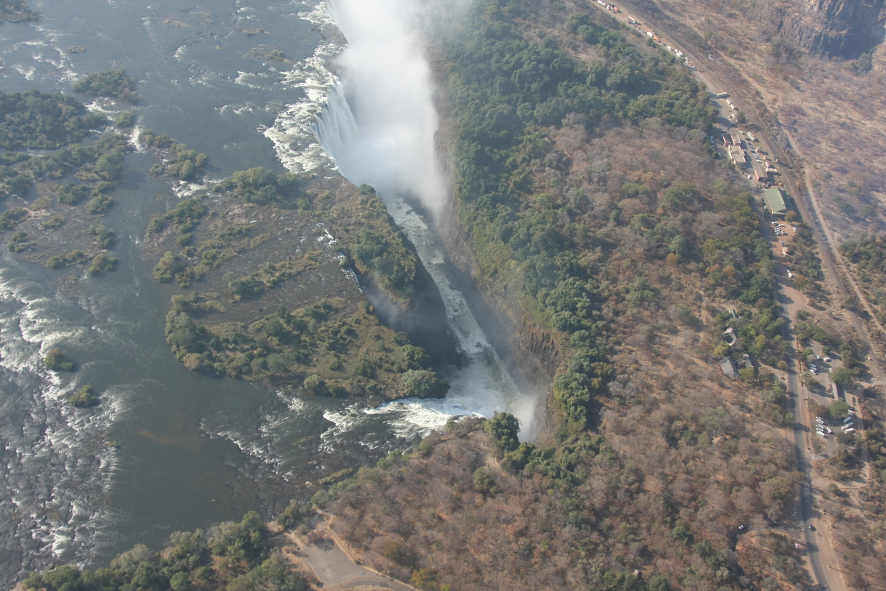 [30010] 2016_07_03_03_09_41_Africa_Canon_EOS_40D_IMG__05080.jpg