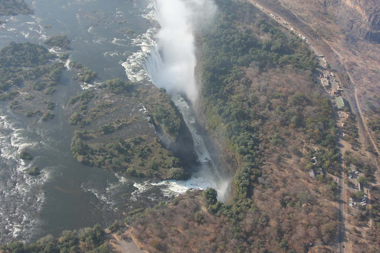 [30014] 2016_07_03_03_09_42_Africa_Canon_EOS_40D_IMG__00252.jpg
