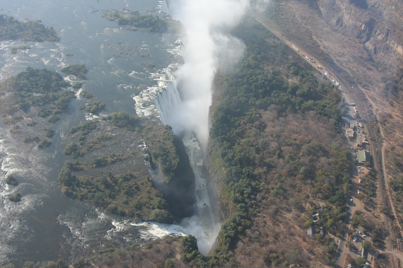 [30032] 2016_07_03_03_09_44_Africa_Canon_EOS_40D_IMG__00259.jpg