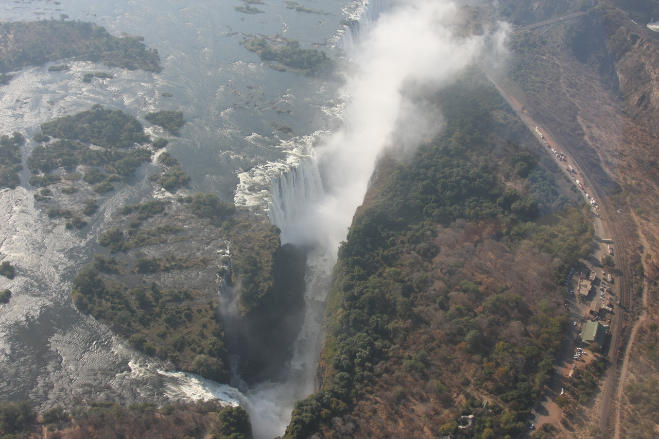 [30040] 2016_07_03_03_09_47_Africa_Canon_EOS_40D_IMG__00261.jpg