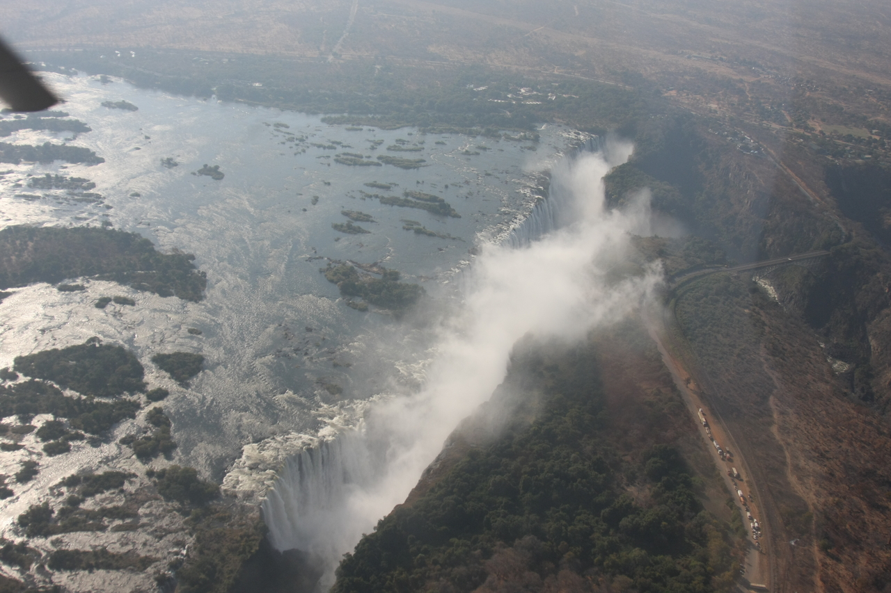 [30061] 2016_07_03_03_09_50_Africa_Canon_EOS_40D_IMG__05098.jpg