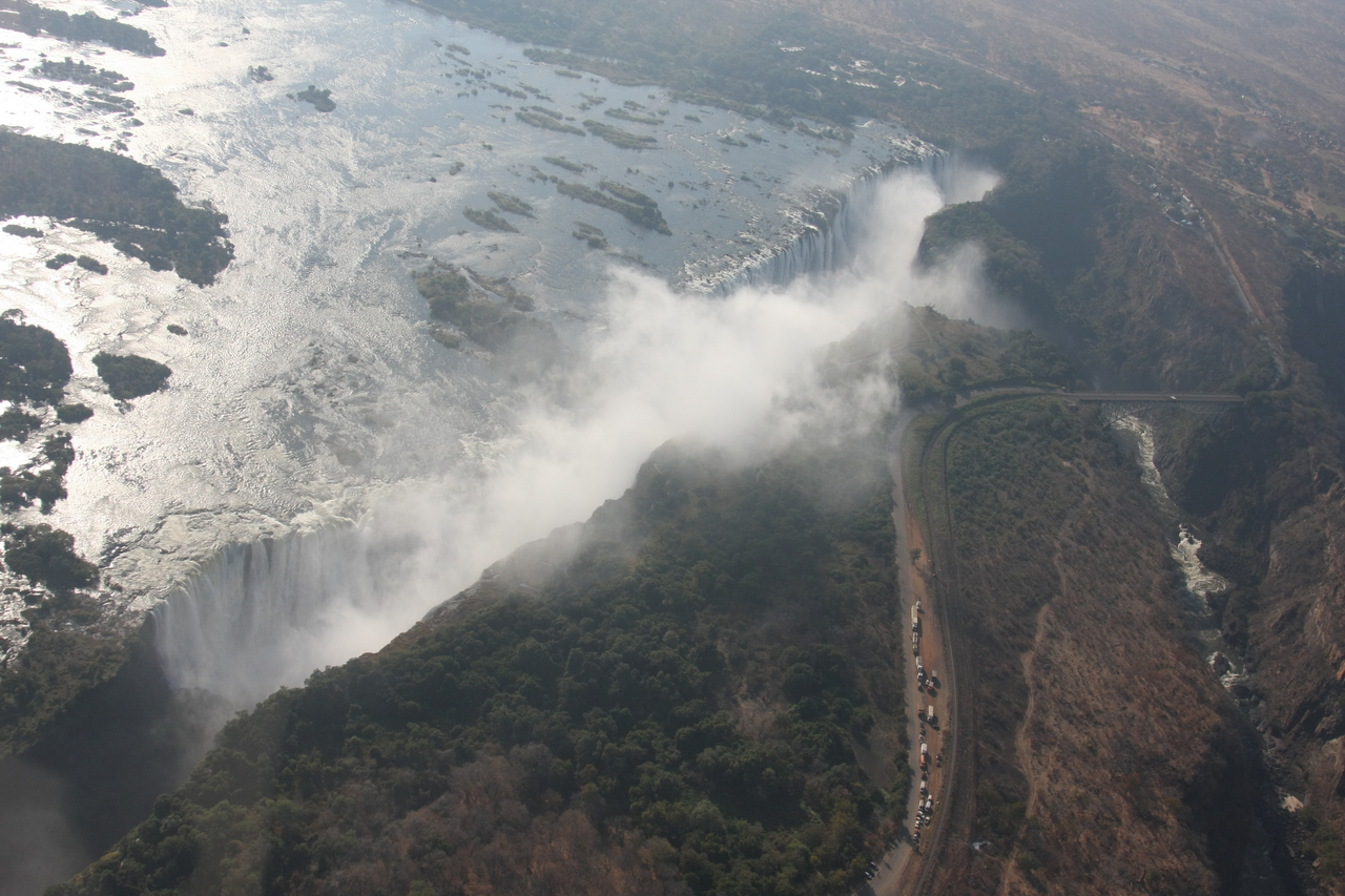 [30073] 2016_07_03_03_09_53_Africa_Canon_EOS_40D_IMG__00273.jpg