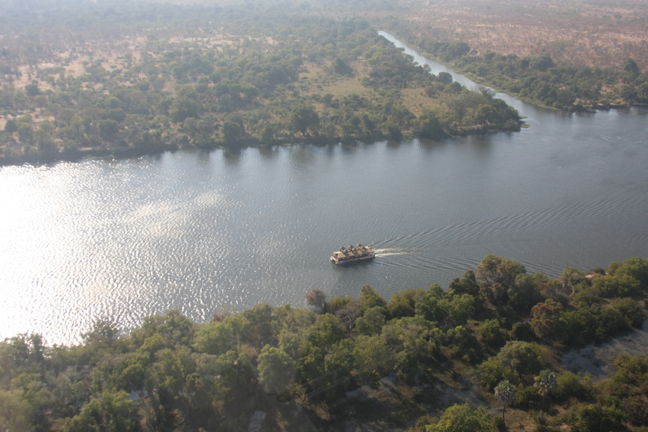 [30261] 2016_07_03_03_12_43_Africa_Canon_EOS_40D_IMG__12619.jpg