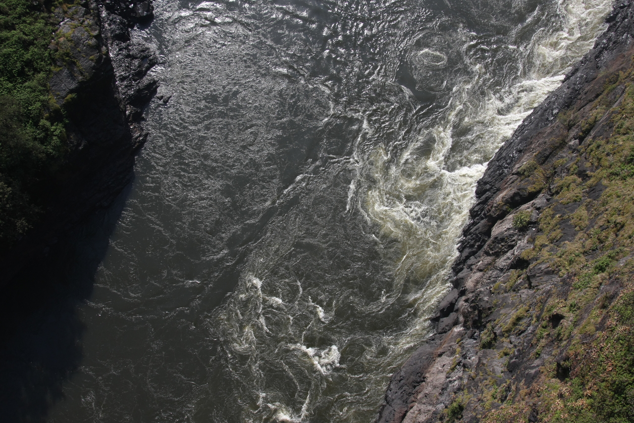 [30486] 2016_07_03_03_56_20_Africa_Canon_EOS_40D_IMG__05249.jpg